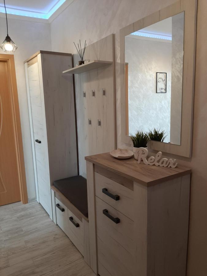 Wave Apartment Burgas Esterno foto