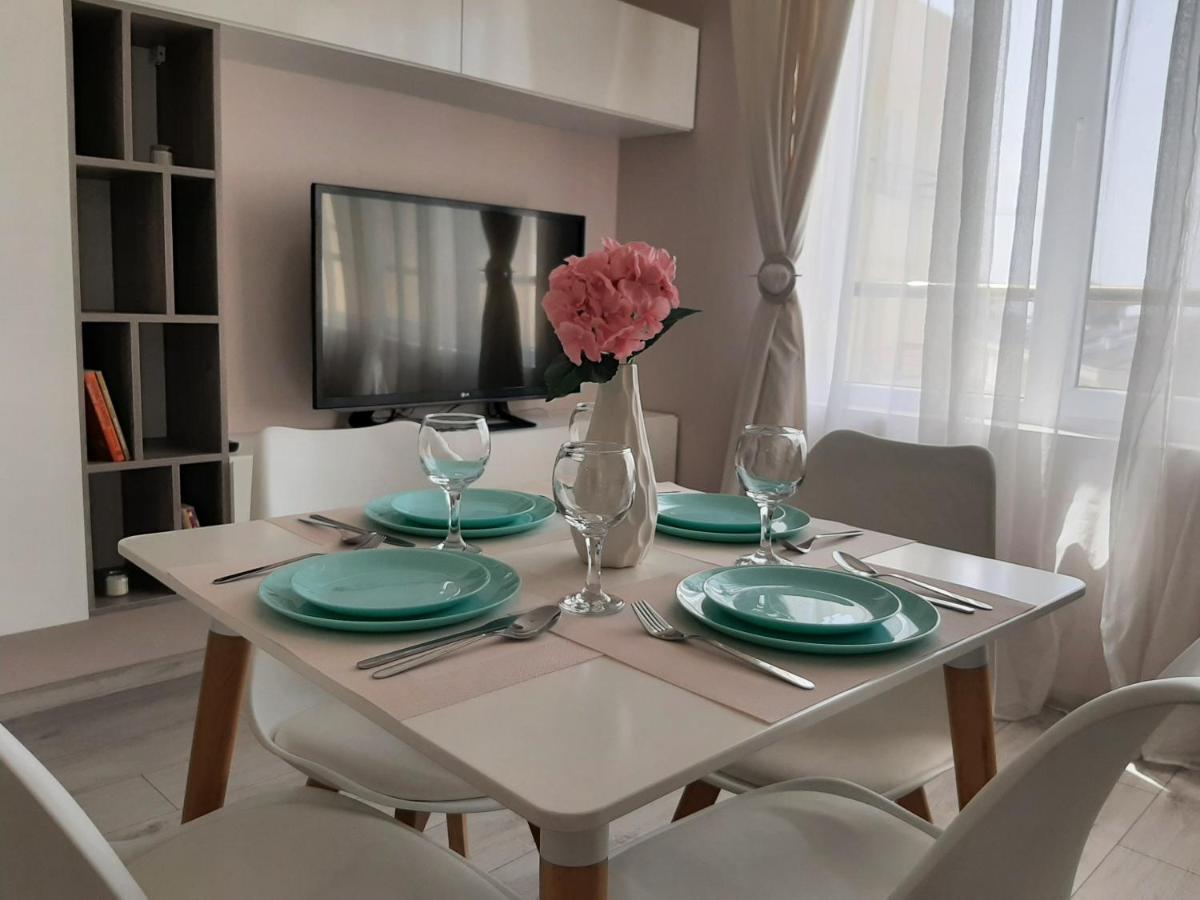 Wave Apartment Burgas Esterno foto