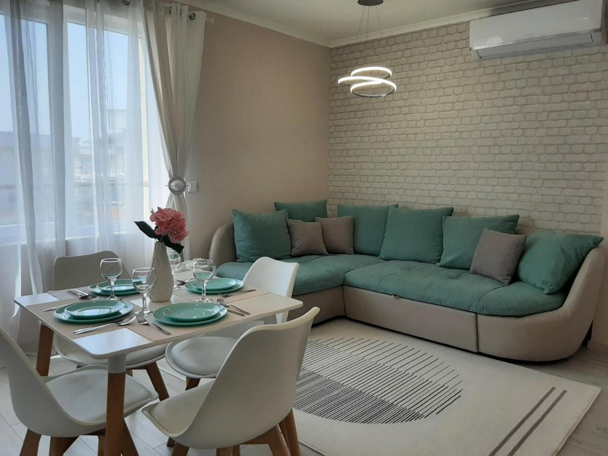 Wave Apartment Burgas Esterno foto
