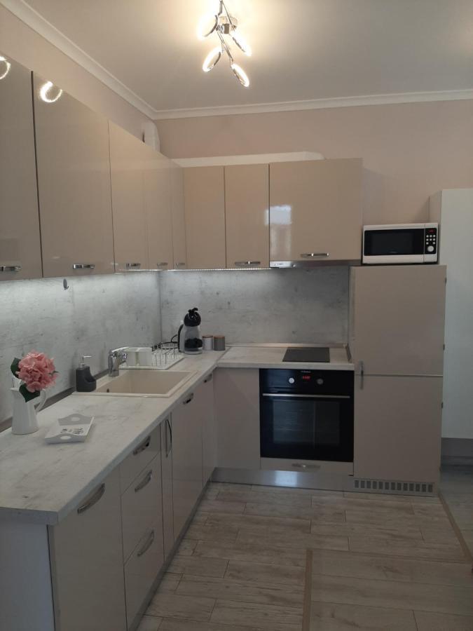 Wave Apartment Burgas Esterno foto
